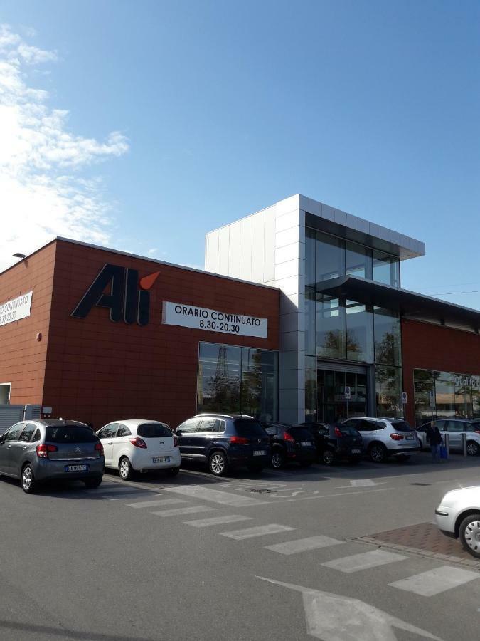 Ground Floor,Top Level Padova Luaran gambar