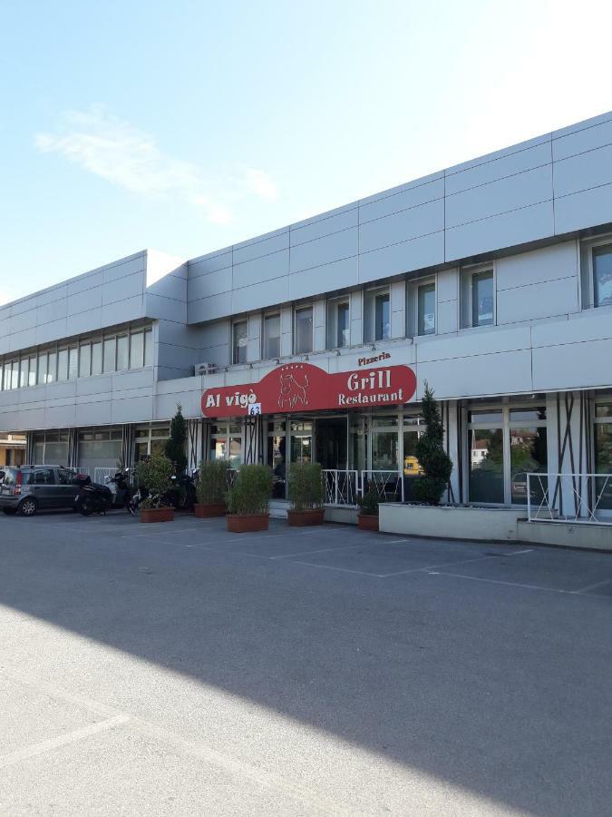 Ground Floor,Top Level Padova Luaran gambar